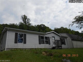 11819 Hines Ridge Rd SE, Uhrichsville, OH 44683