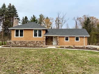 22W070 Byron Ave, Addison, IL 60101