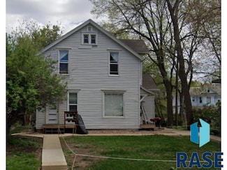 112 N Prairie Ave, Sioux Falls, SD 57104