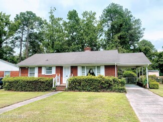 1909 Queens Rd, Kinston, NC 28501