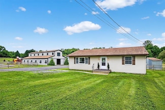87 Hill Ave, Montgomery, NY 12549
