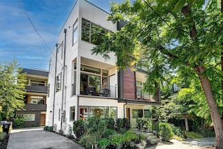 1405 N 47th St Unit B, Seattle, WA 98103