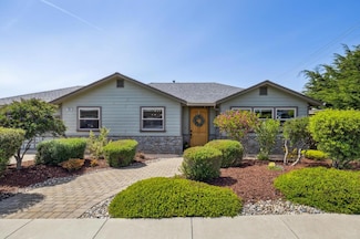 456 Grand Blvd, Half Moon Bay, CA 94019