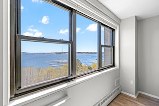45 Eastern Promenade Unit 1E, Portland, ME 04101