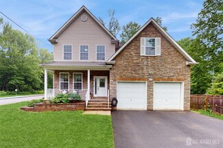 612 Magnolia Rd, North Brunswick, NJ 08902