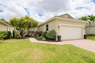 317 SW Coconut Key Way, Port Saint Lucie, FL 34986