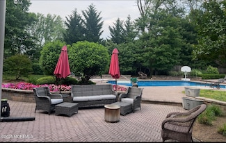 1476 W Front St, Lincroft, NJ 07738