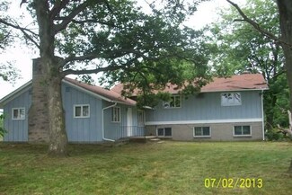 3191 2100 Rd N, Watseka, IL 60970