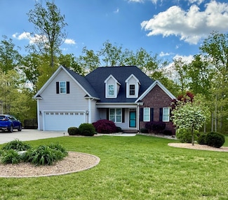 107 Woods Ct, South Boston, VA 24592