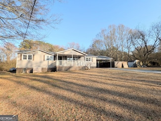 56 Hudgen Rd, Newnan, GA 30265