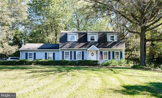 1198 Foxview Rd, Pottstown, PA 19465