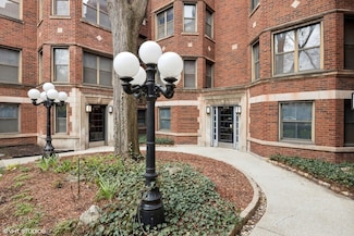 938 Washington Blvd Unit 3W, Oak Park, IL 60302