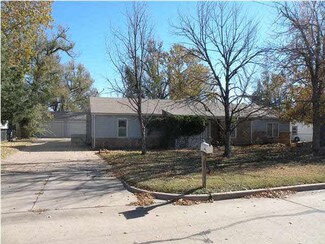 232 N Flora St, Wichita, KS 67212