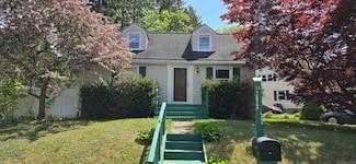 12 Damson Ln, Naugatuck, CT 06770