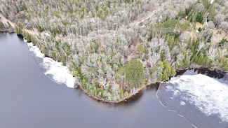 7661 Lone Pine Dr, Presque Isle, WI 54557