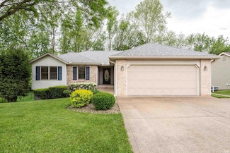 4049 W Ashbrook Ln, Bloomington, IN 47404