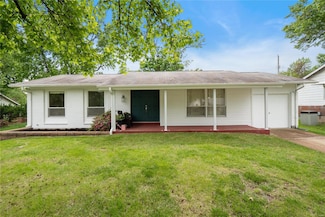 3015 Churchill Dr, Florissant, MO 63033