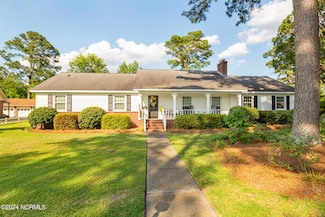1503 Sutton Dr, Kinston, NC 28501