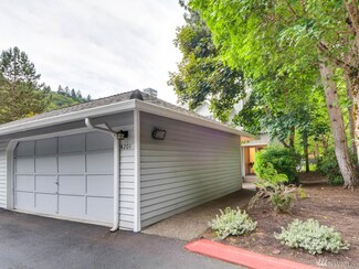 4201 144th Ln SE Unit 40, Bellevue, WA 98006