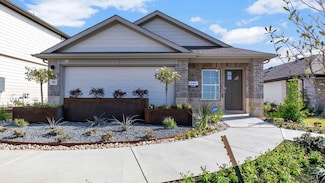 112 Juan Cordona Dr, Buda, TX 78610