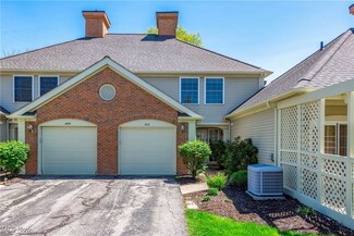 3101 Macintosh Dr Unit 301, Westlake, OH 44145
