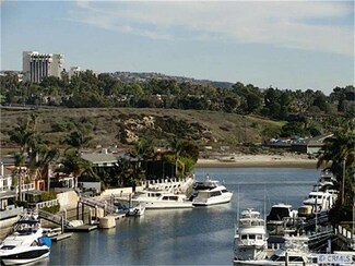 1100 Santiago Dr, Newport Beach, CA 92660