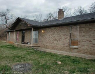 9606 Mount Zion Rd, Hackett, AR 72937