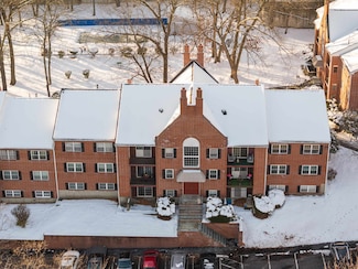 5 Louisburg Square Unit 11, Nashua, NH 03060