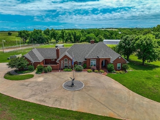 3160 Long Dr, Newcastle, OK 73065