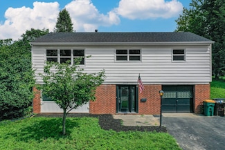 2853 Comanche Dr, Dayton, OH 45420