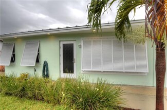 3051 NE 11th Ave, Pompano Beach, FL 33064