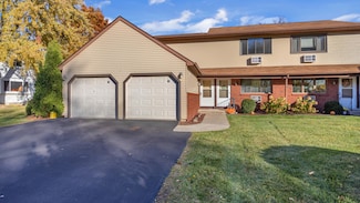 73 University Dr, Fond Du Lac, WI 54935