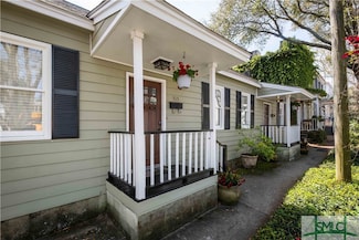 513/515 E Charlton St, Savannah, GA 31401