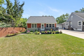1432 Eastlawn Rd SE, Grand Rapids, MI 49506