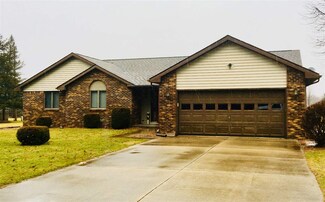 6158 Cloverdale Dr, Greentown, IN 46936