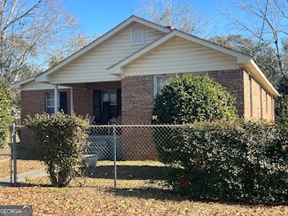 106 Floyd St, Statesboro, GA 30458