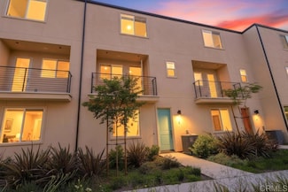 5305 Seacliff Place Unit 5, San Diego, CA 92154