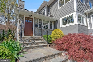 865 N Jefferson St, Arlington, VA 22205
