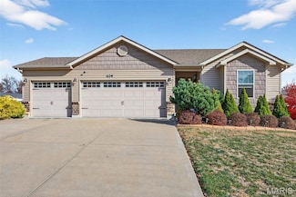624 Courageous Ln, Wentzville, MO 63385