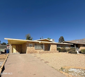 6249 Dew Dr, El Paso, TX 79912