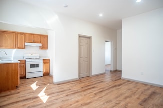 428 69th St Unit 2, Guttenberg, NJ 07093