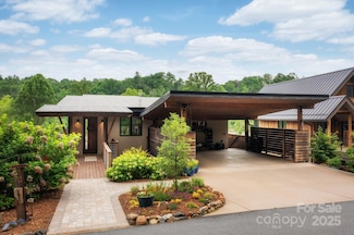 34 River Run, Asheville, NC 28804