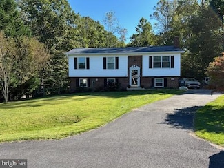 29620 Esser Ct, Mechanicsville, MD 20659