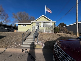 811 W B St, Ogallala, NE 69153