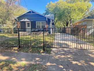 1022 Wayne St, Dallas, TX 75223