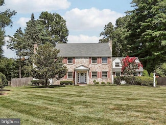 1334 Moon Dr, Yardley, PA 19067