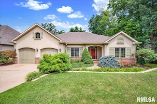 5615 W Timber Oak Ct, Peoria, IL 61615