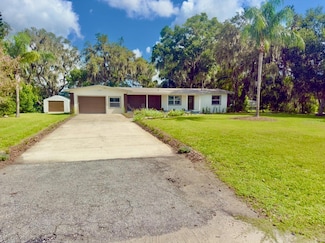 14050 Blackjack Rd, Dover, FL 33527