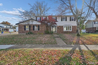 2804 Bear Creek Ct, Saint Louis, MO 63129