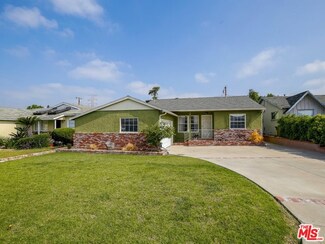 1233 W 122nd St, Los Angeles, CA 90044